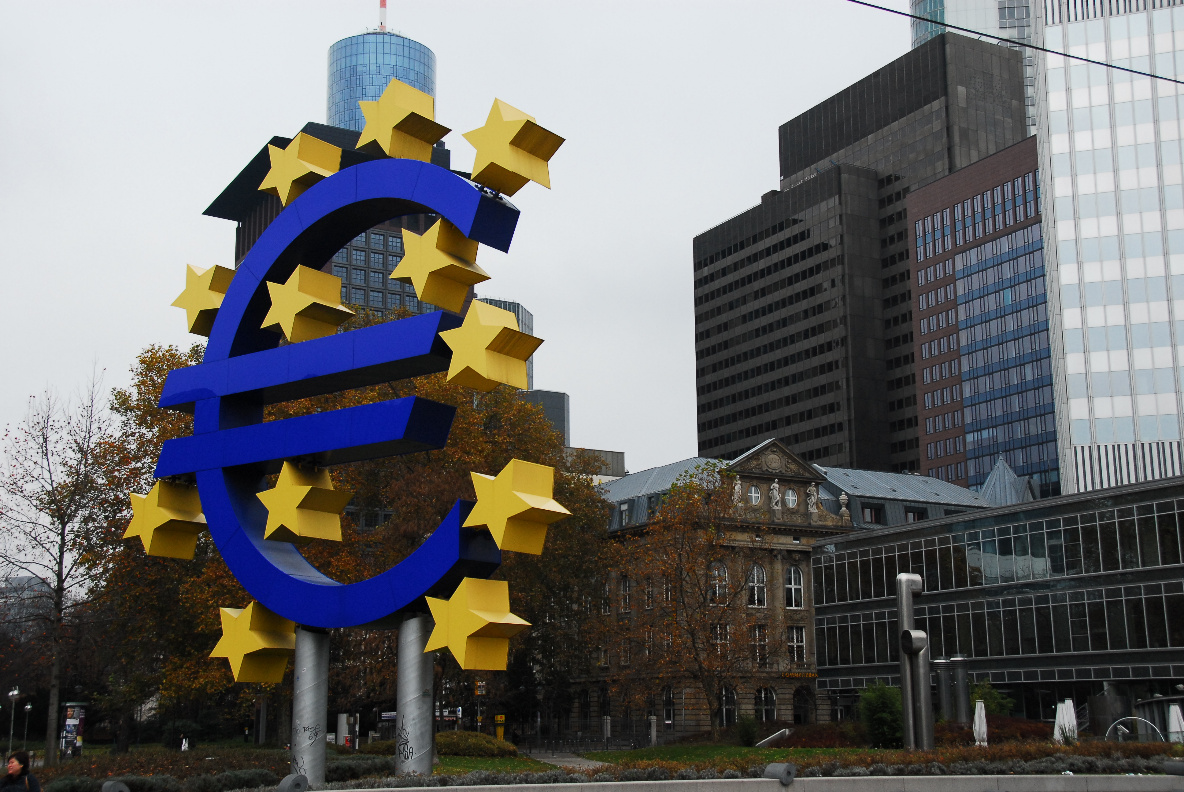 欧州中央銀行のシンボル ユーロマーク Travel Picture